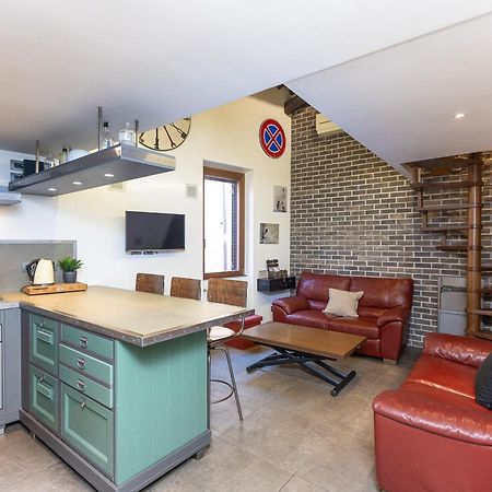 Mou Trastevere House By Rental In 로마 외부 사진
